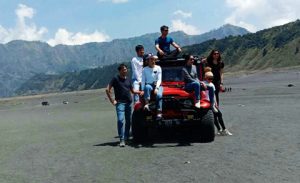 Sewa Jeep Bromo Murah jeep bromo murah